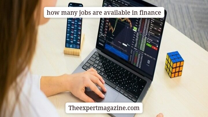 how many jobs are available in finance