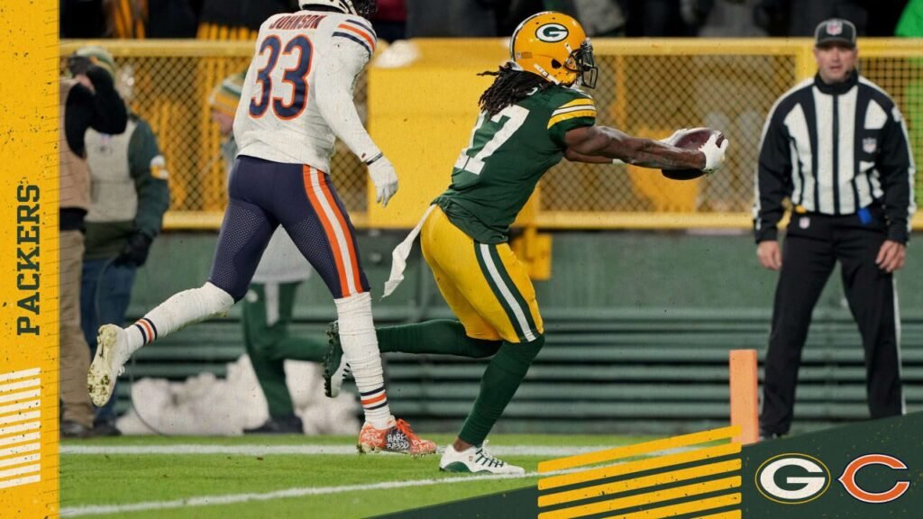 davante adams takes a swipe at the bears.